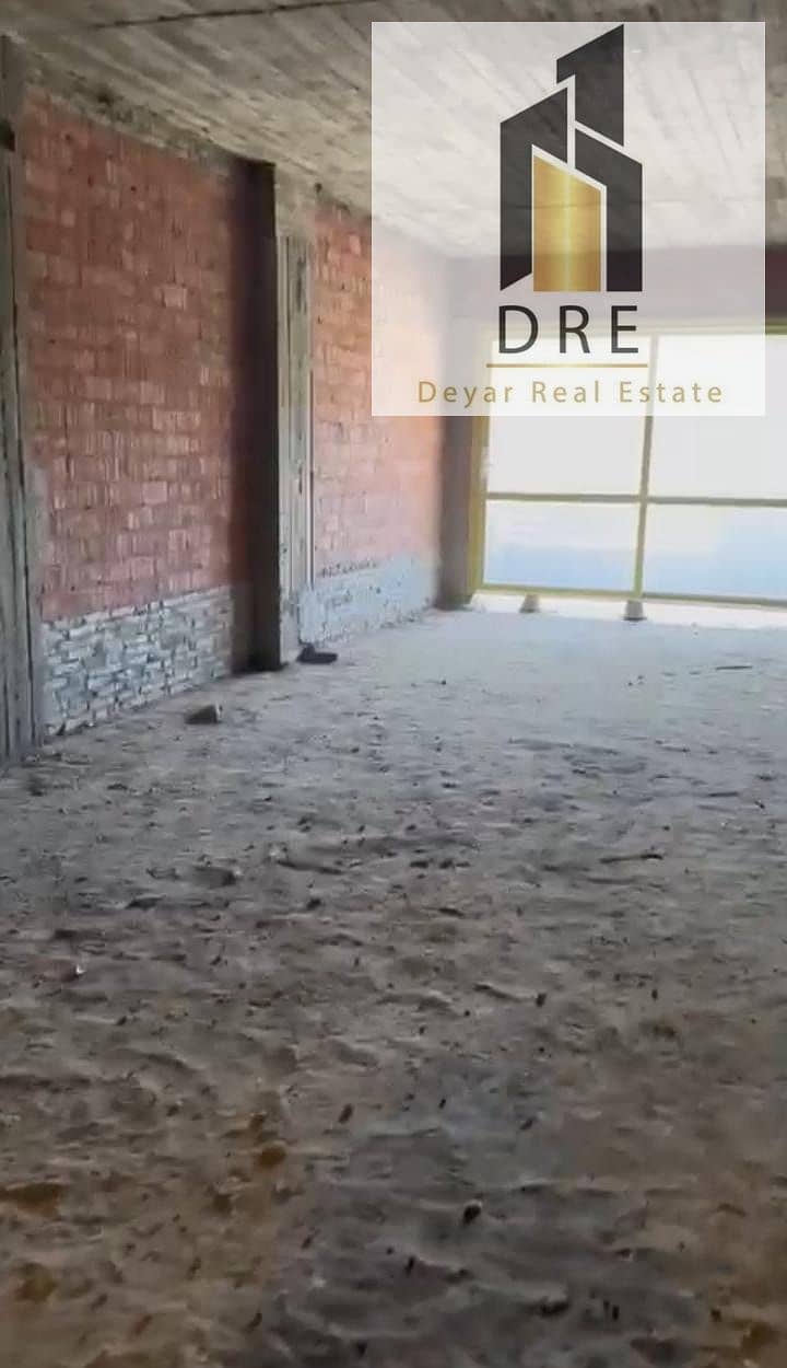 10 7f3dd885-29b7-44e1-bc03-b4ea510a2666. jpg