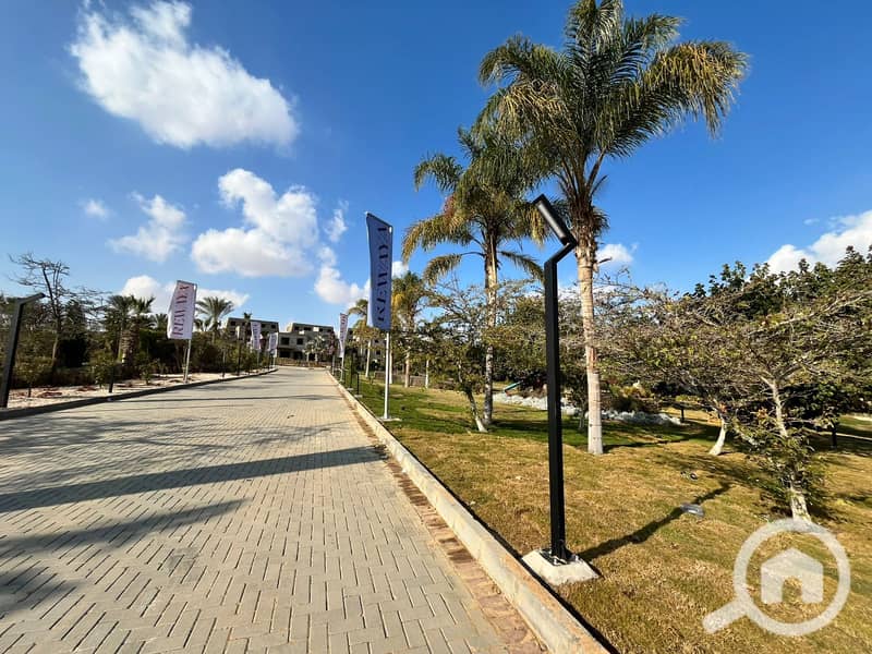 9 ee219248-c235-4f99-b8fc-30075a99f006. jpg