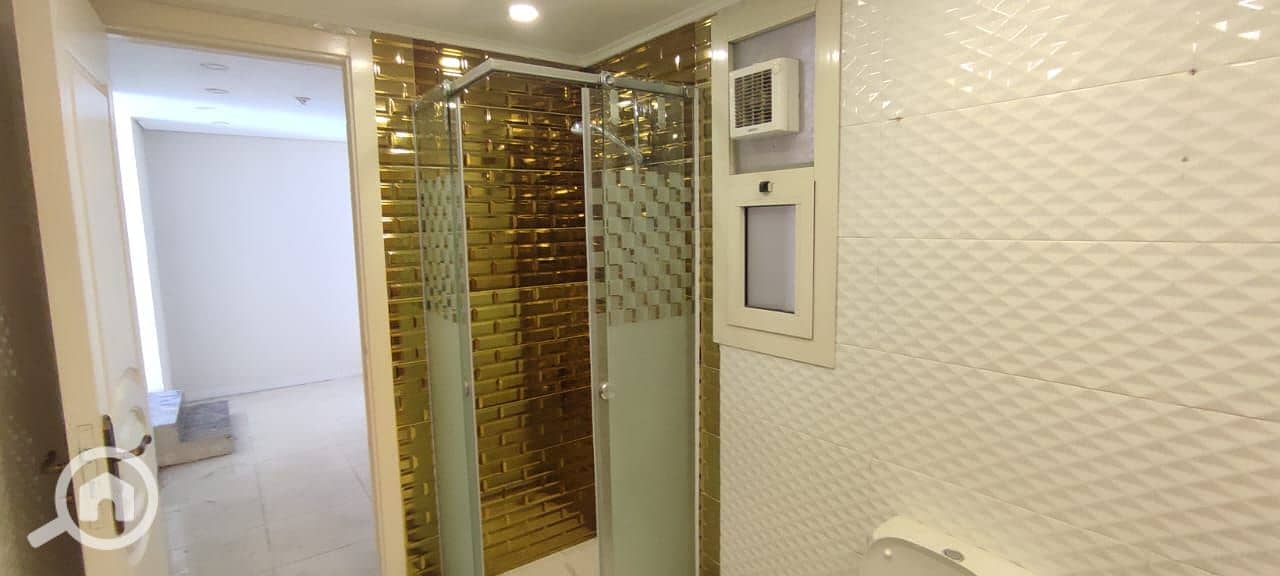 6 WhatsApp Image 2025-12-21 at 3.33. 44 PM (1). jpeg