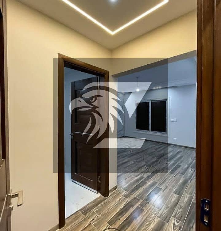 7 WhatsApp Image 2025-12-21 at 3.43. 31 PM (2). jpeg