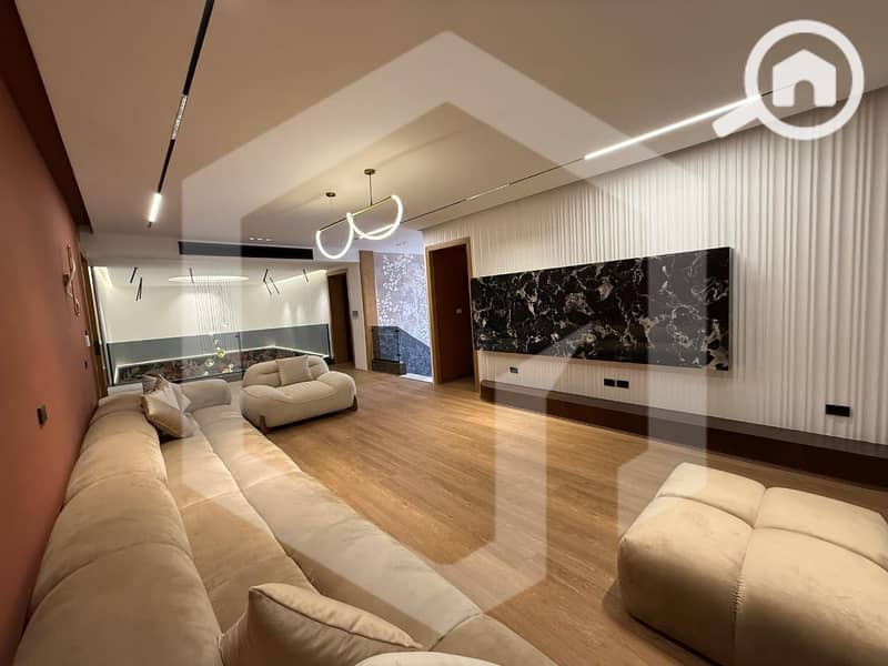 2 Royal Meadows 2. jpeg