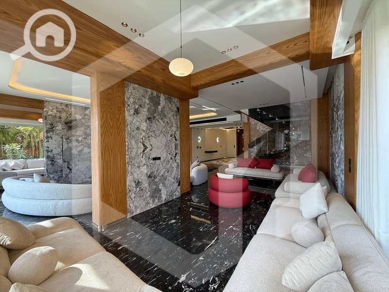 3 Royal Meadows 3. jpeg