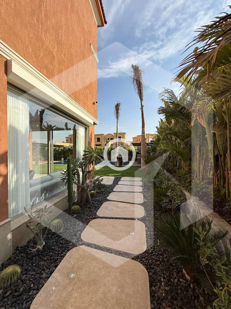 11 Royal Meadows 11. jpeg