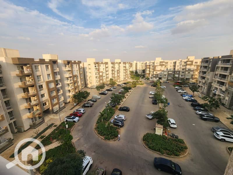 2 WhatsApp Image 2025-12-15 at 13.13. 13. jpeg