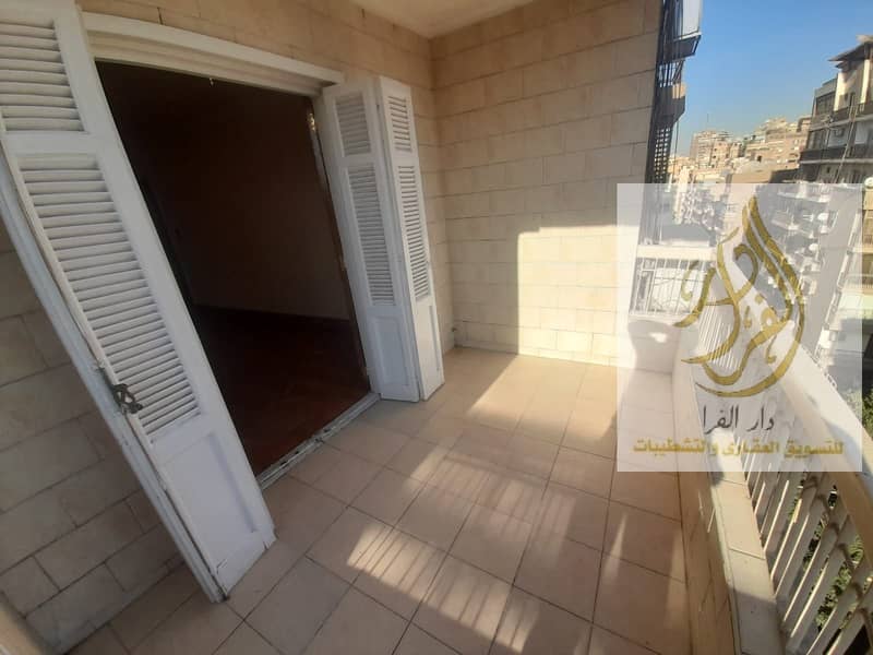 32 WhatsApp Image 2025-12-21 at 3.08. 29 PM. jpeg