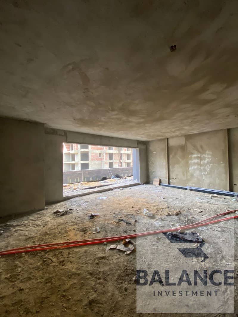 10 WhatsApp Image 2025-12-18 at 2.52. 40 PM. jpeg