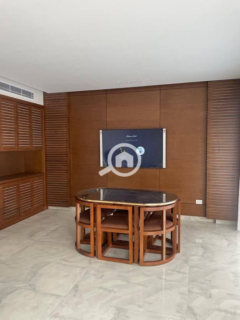 6 WhatsApp Image 2025-12-16 at 10.44. 46 PM (3). jpeg