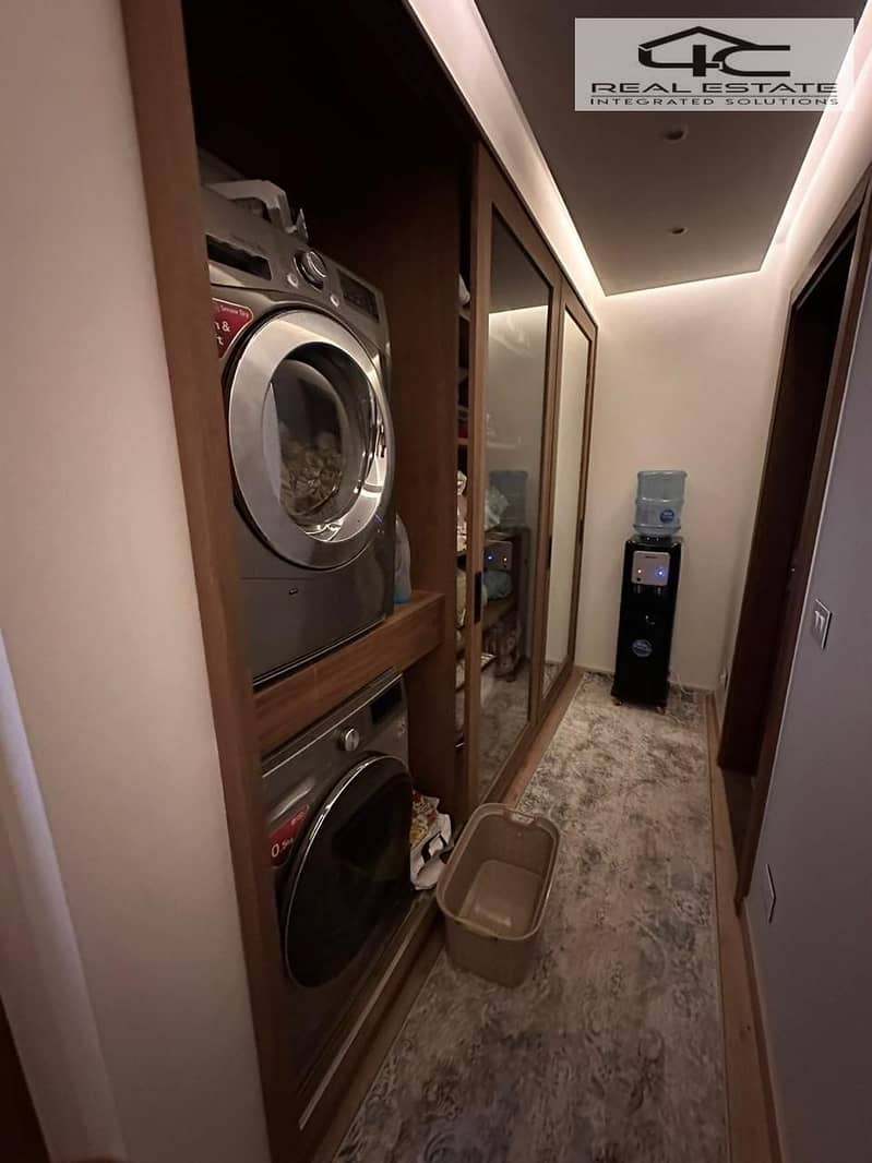 11 WhatsApp Image 2025-12-18 at 16.09. 55 (2). jpeg