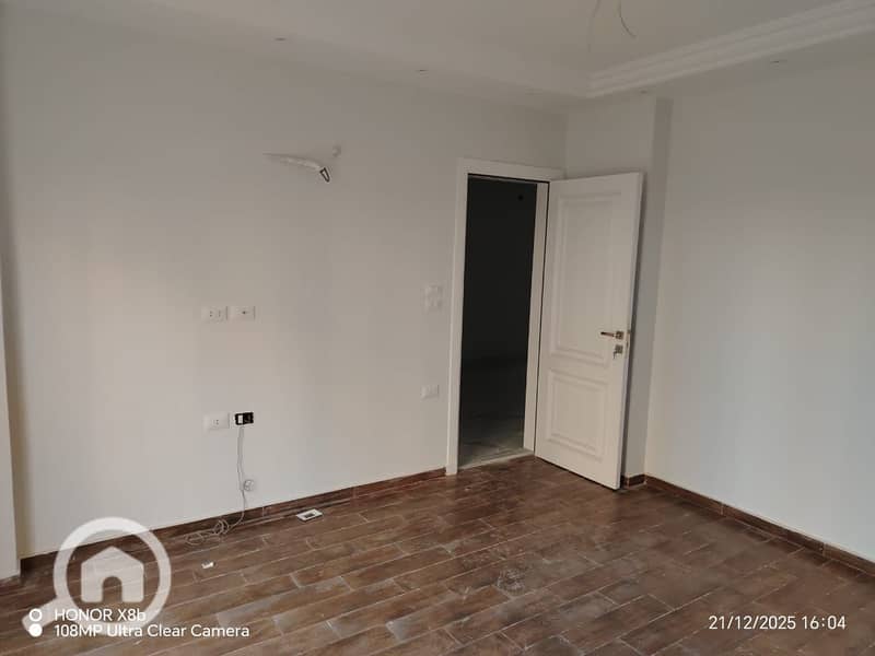 6 WhatsApp Image 2025-12-21 at 4.09. 54 PM (2). jpeg