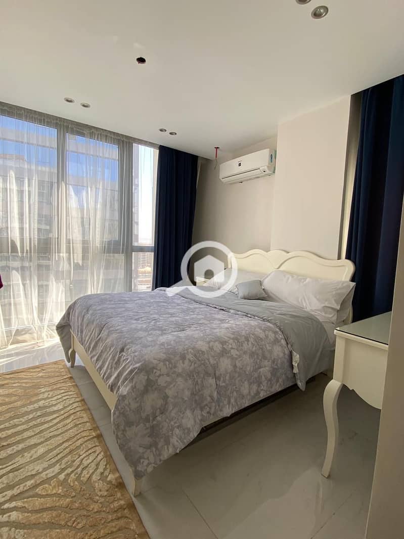 6 145  50,000                 . jpg