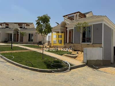 فیلا 3 غرف نوم للبيع في القاهرة الجديدة، القاهرة - 6783e1a8e3249_IMG-20250112-WA0130. jpg