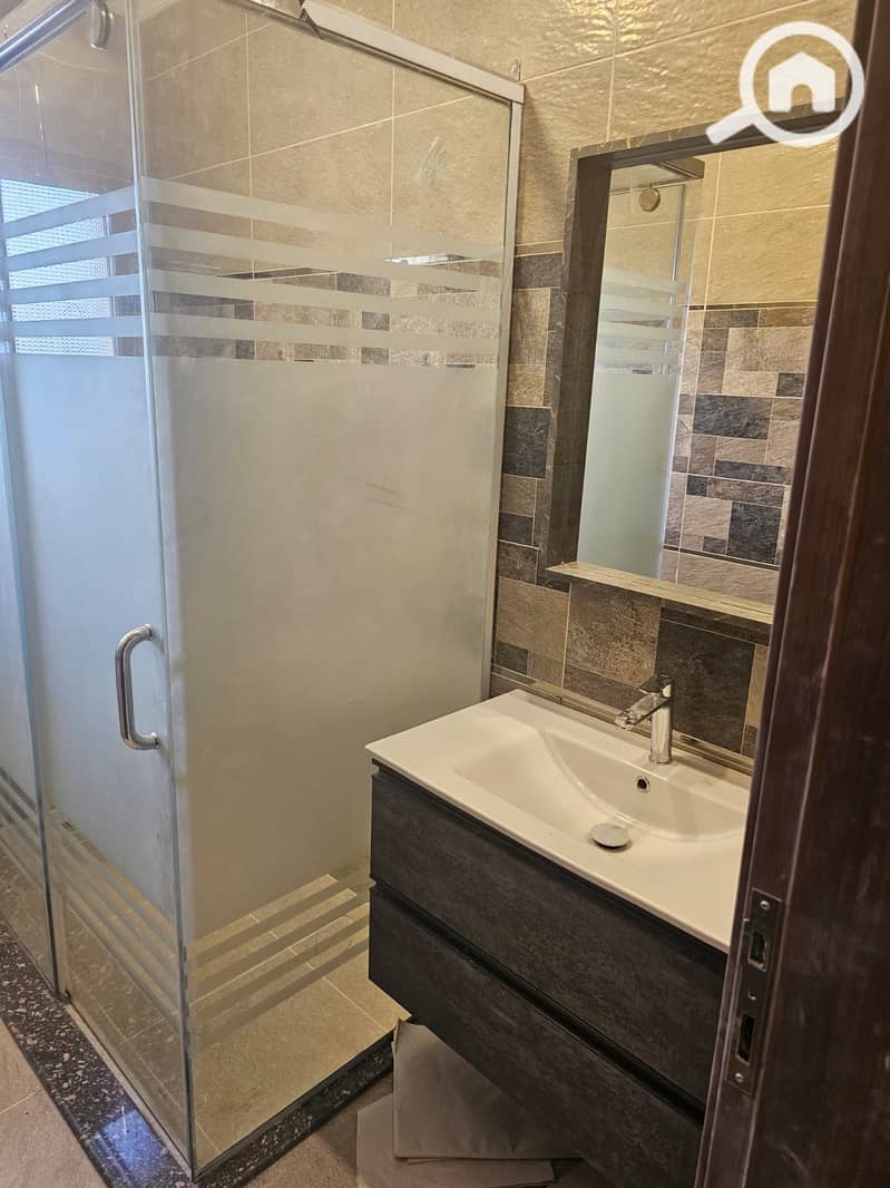 4 WhatsApp Image 2025-12-21 at 1.25. 01 PM (3). jpeg