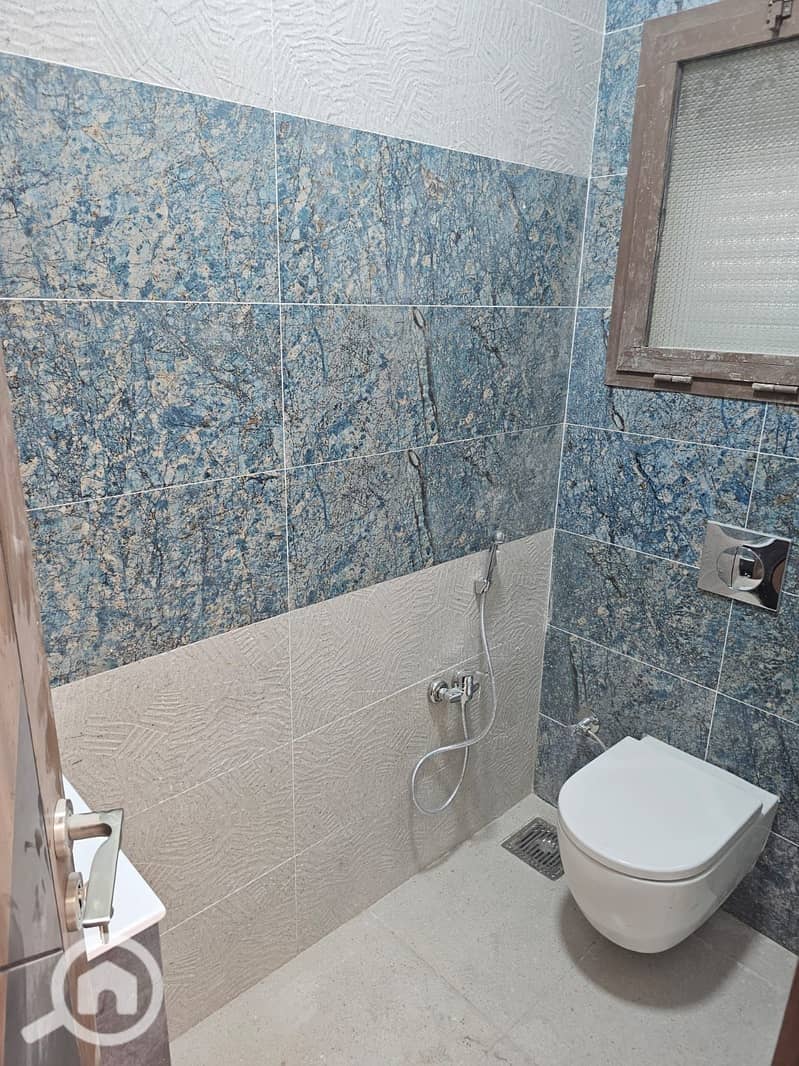 12 WhatsApp Image 2025-12-21 at 1.25. 03 PM (2). jpeg