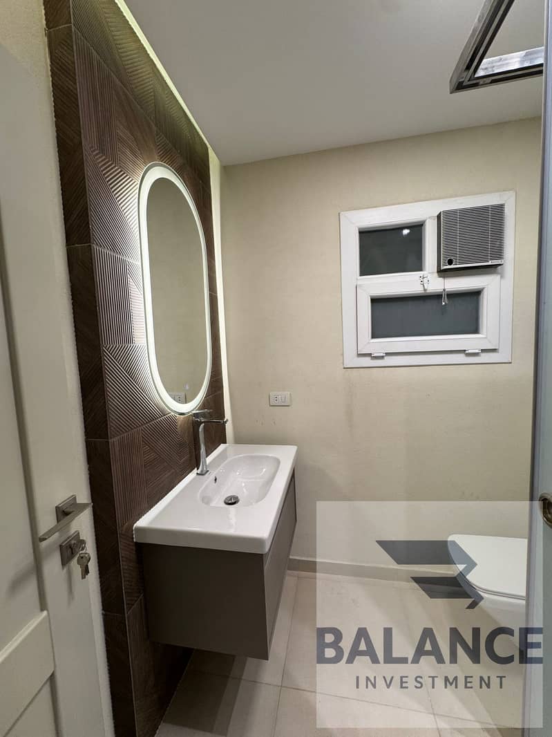 6 WhatsApp Image 2025-12-16 at 11.35. 46 PM (2). jpeg