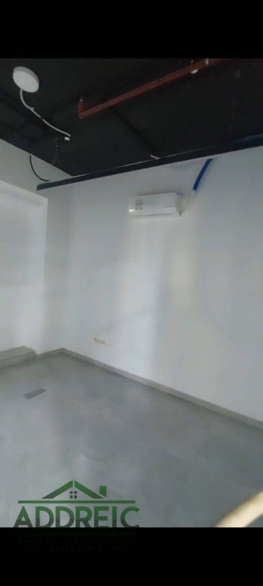 12 WhatsApp Image 2025-12-21 at 4.46. 32 PM (1). jpeg