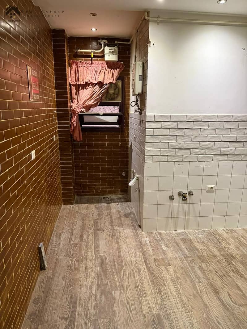 4 WhatsApp Image 2025-10-22 at 14.08. 57_8ef51fd8. jpg