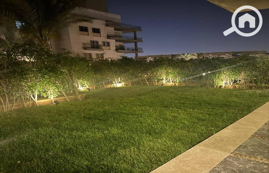 2 71a3893d-aeea-43a3-abc1-f38072e1b884. jpg