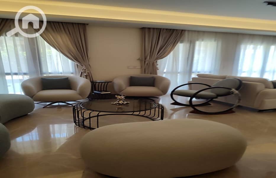 8 8d7730d7-a639-4a89-b1d8-7610b503a490. jpg