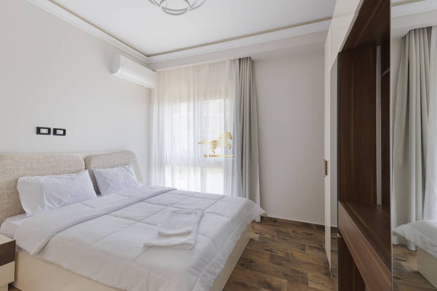 16 IMG_9337-Edit. jpg