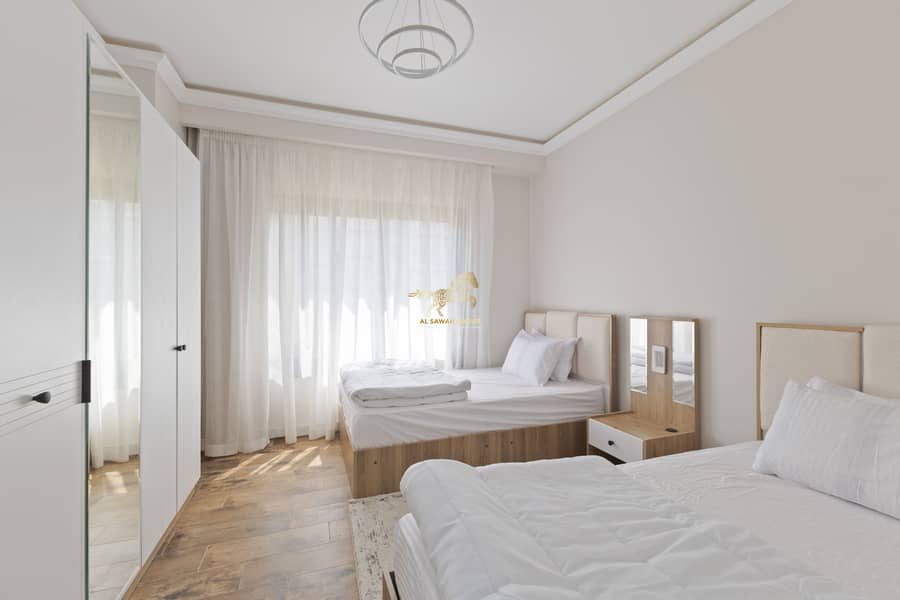 18 IMG_9365-Edit. jpg