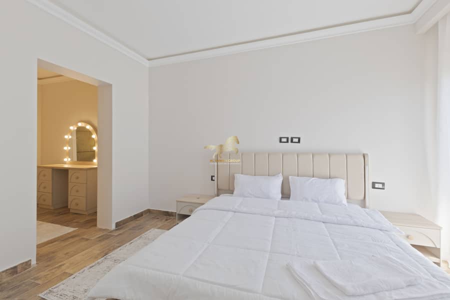 20 IMG_9379-Edit. jpg