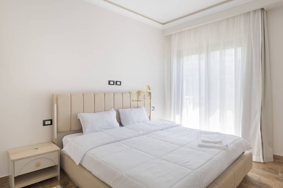 22 IMG_9393-Edit. jpg