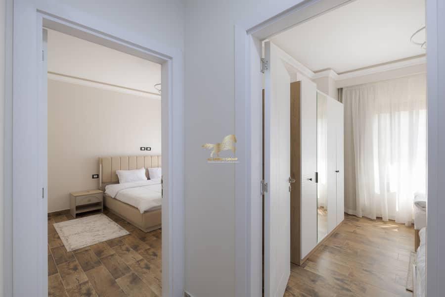 27 IMG_9456-Edit. jpg