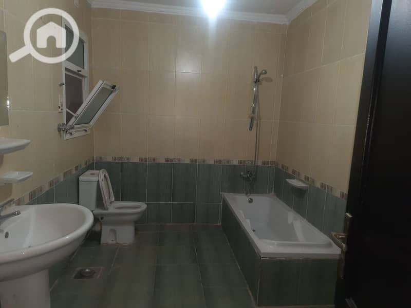 11 cb723822-21e4-4ce6-b527-a1457d350ed8. jpg