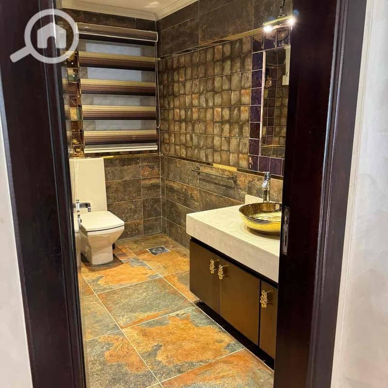 5 9baaaa05-4da2-4ebe-ad3e-69965d231112. jpg