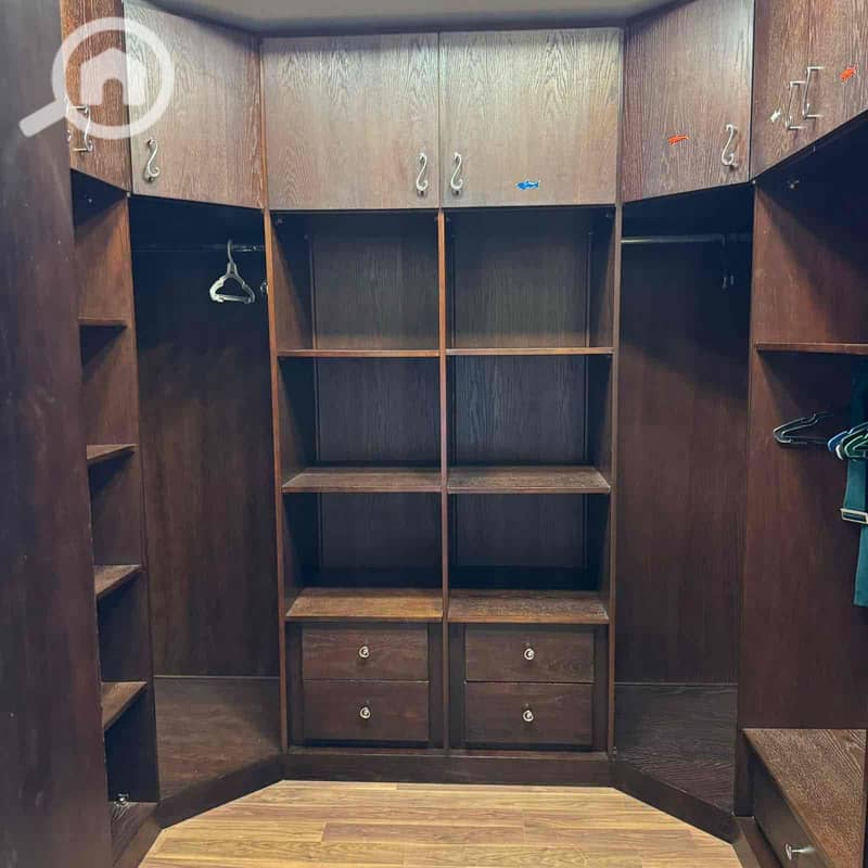 10 9b20998d-e1f8-4cf6-a2b2-282be162f77d. jpg