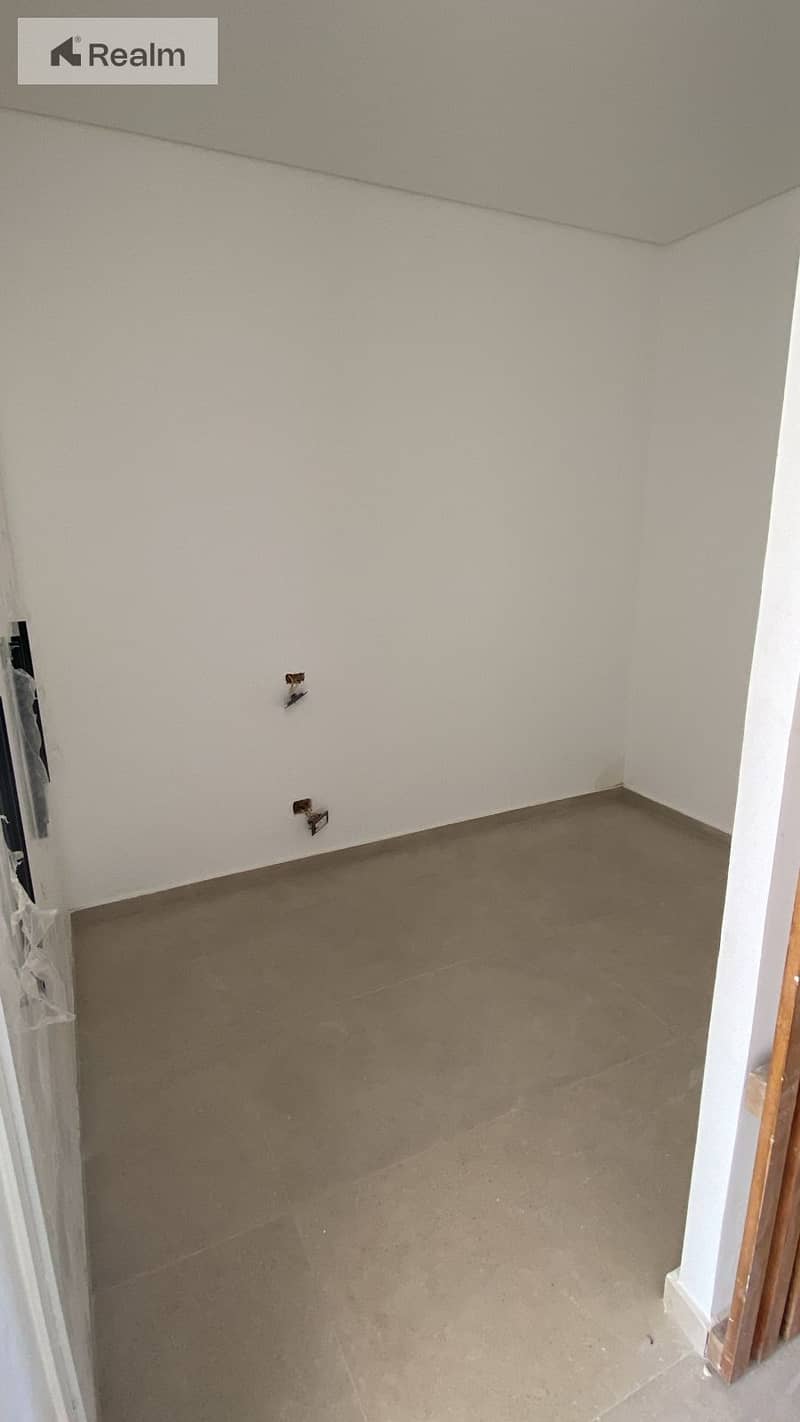 2 WhatsApp Image 2025-12-18 at 10.40. 25 AM (1). jpeg