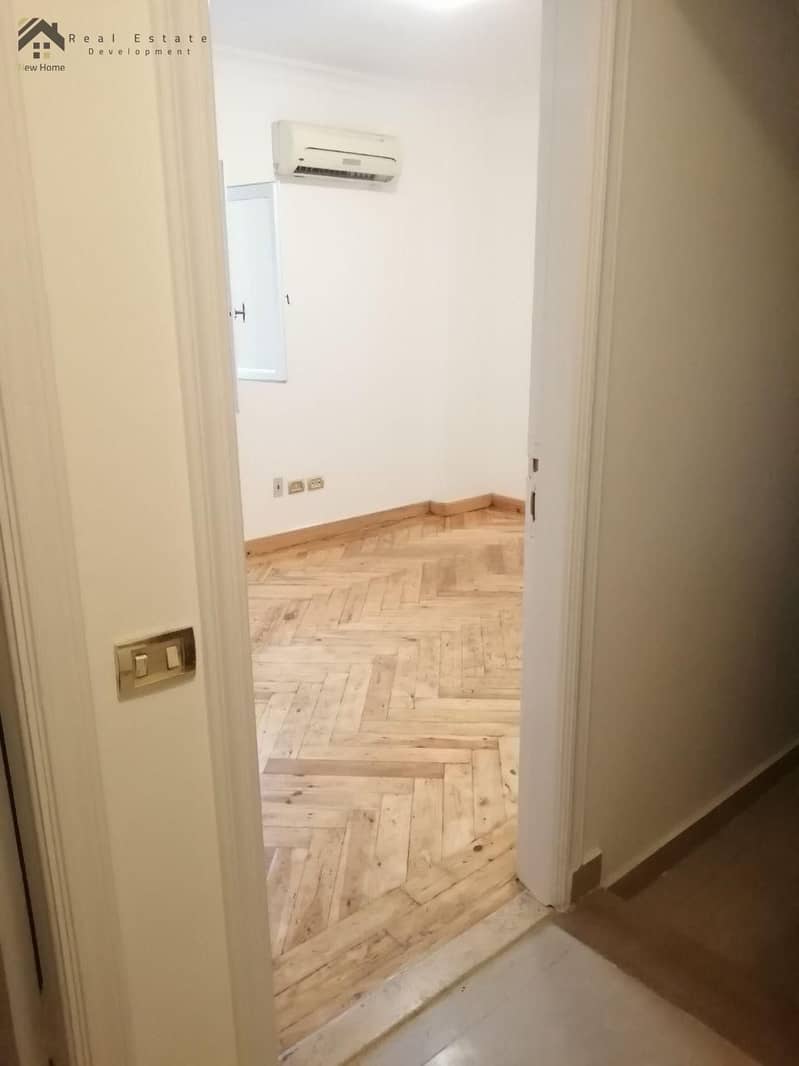 7 WhatsApp Image 2025-10-21 at 16.24. 25_3abf58a0. jpg