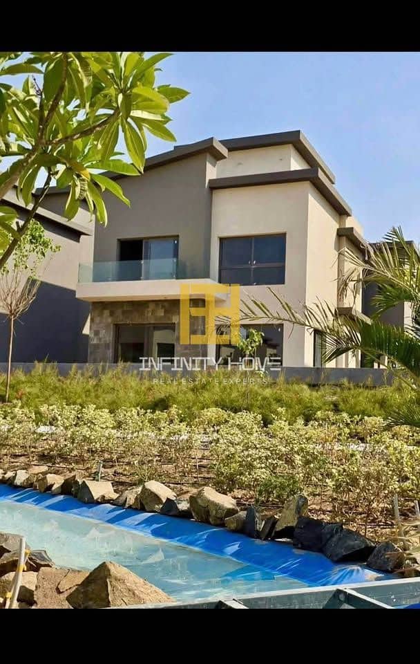 8 599711652_715856768245481_8769241401981554052_n. jpg