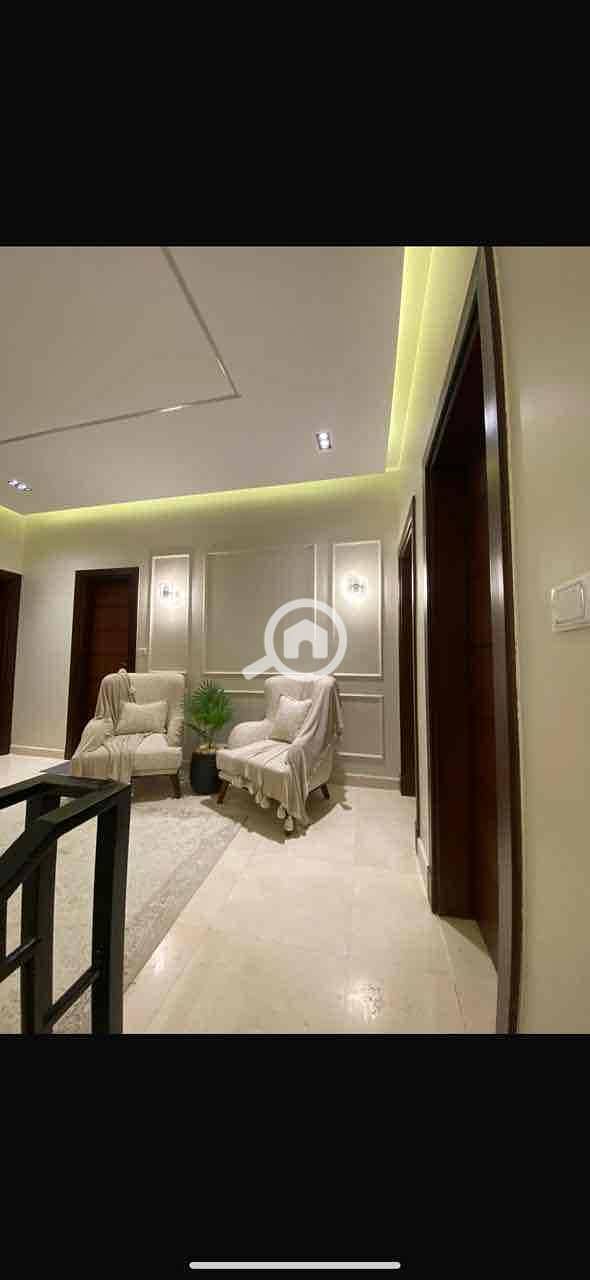 4 4c2a75e8-7329-451d-8cb7-b1616e91a8d6. jpg