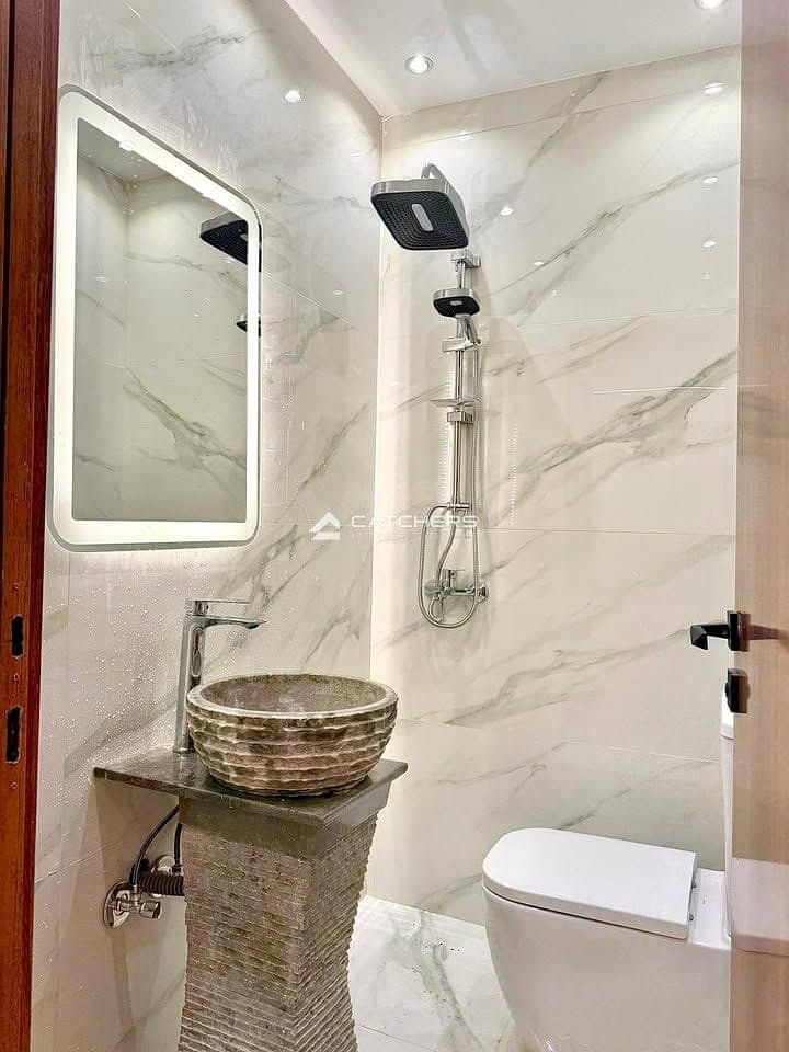 10 600410351_2402880163505759_2358921198646078344_n. jpg