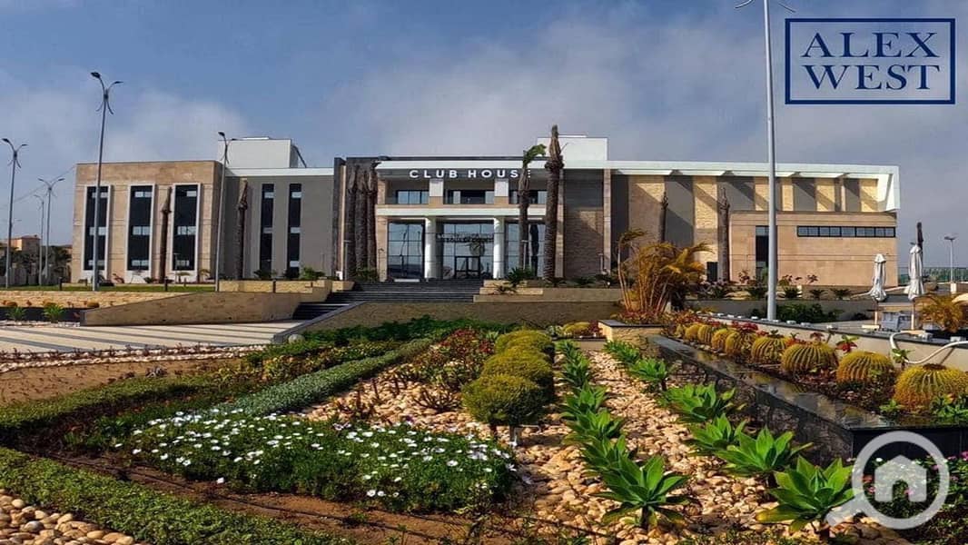 9 15b6862b-e7da-4154-b9f5-7446e48ca9a5. jpg