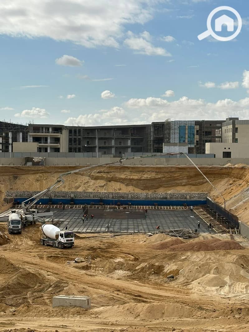 2 f39e7e62-0257-4eb7-8a15-bc4ab03704cd. jpg