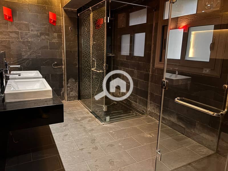 4 WhatsApp Image 2025-12-21 at 1.55. 47 PM. jpeg