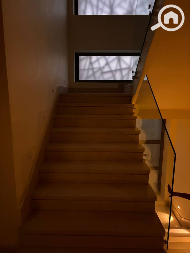 5 WhatsApp Image 2025-12-21 at 1.55. 48 PM (1). jpeg