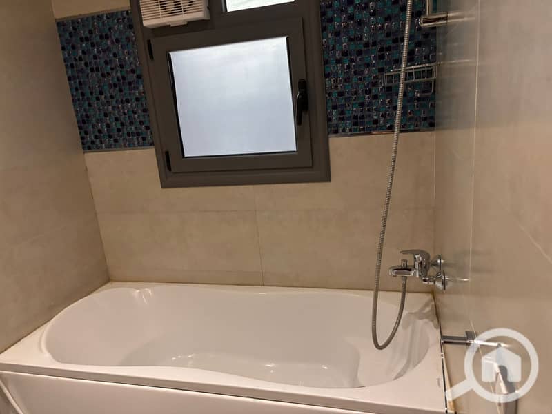 18 WhatsApp Image 2025-12-21 at 1.55. 52 PM. jpeg