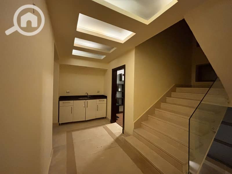 34 WhatsApp Image 2025-12-21 at 1.55. 57 PM (2). jpeg