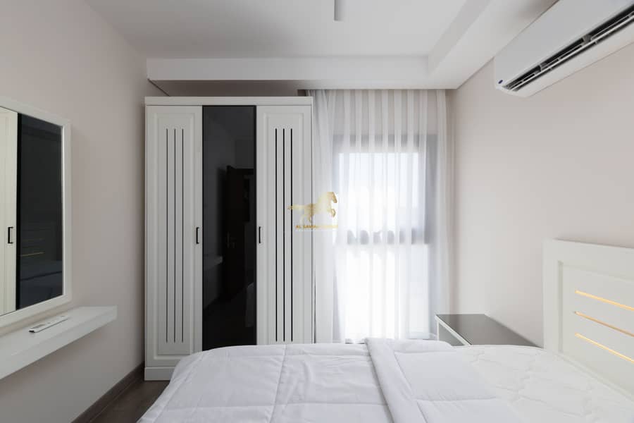 12 IMG_8290-Edit. jpg