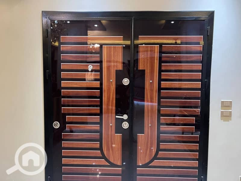 3 WhatsApp Image 2025-12-18 at 1.49. 42 PM (1). jpeg