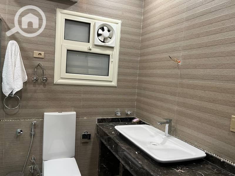 5 WhatsApp Image 2025-12-18 at 1.49. 43 PM (1). jpeg