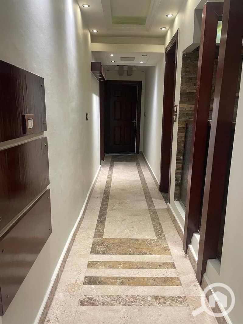 6 1e660c78-be09-4d22-8639-ff0759984901. jpeg