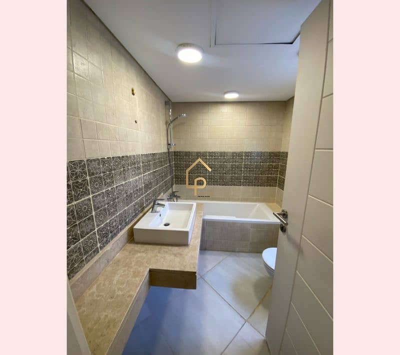 12 WhatsApp Image 2025-11-06 at 5.57. 01 PM. jpg