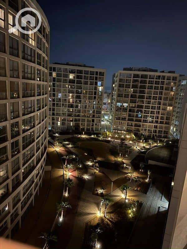 12 onenogaresize                      . jpeg