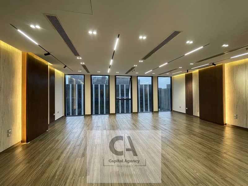 2 555d8a3d-8171-43dd-8b31-0fa3482b4979. jpg