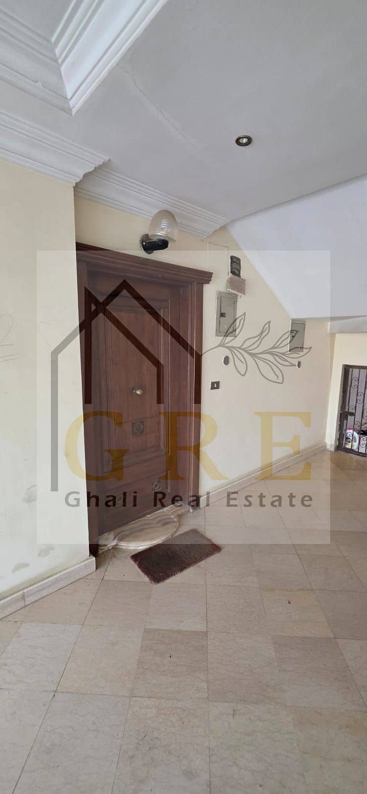 16 ebed0530-86bc-403a-8620-12ef2167cf43. jpg