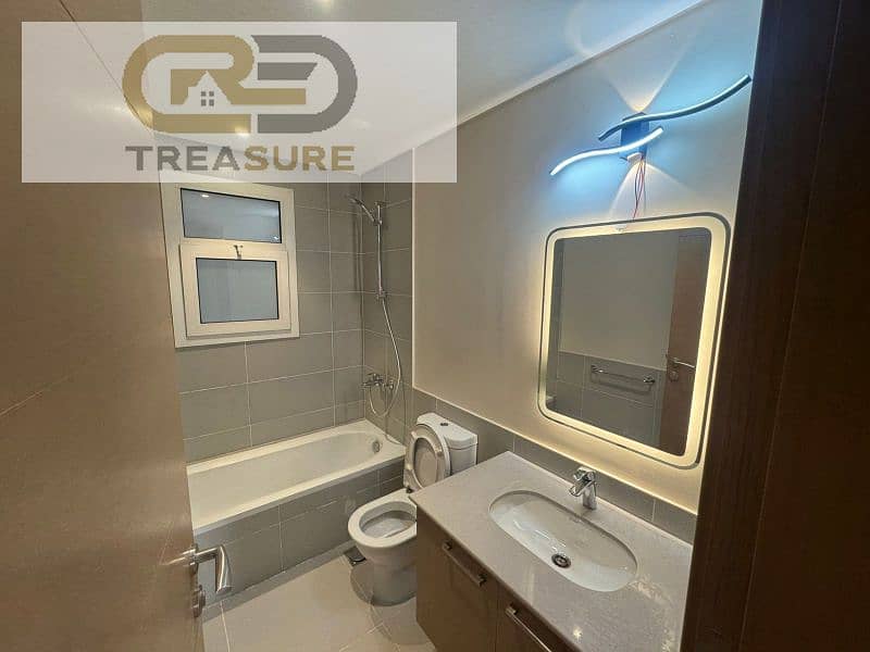 6 WhatsApp Image 2025-12-21 at 4.20. 38 PM. jpg